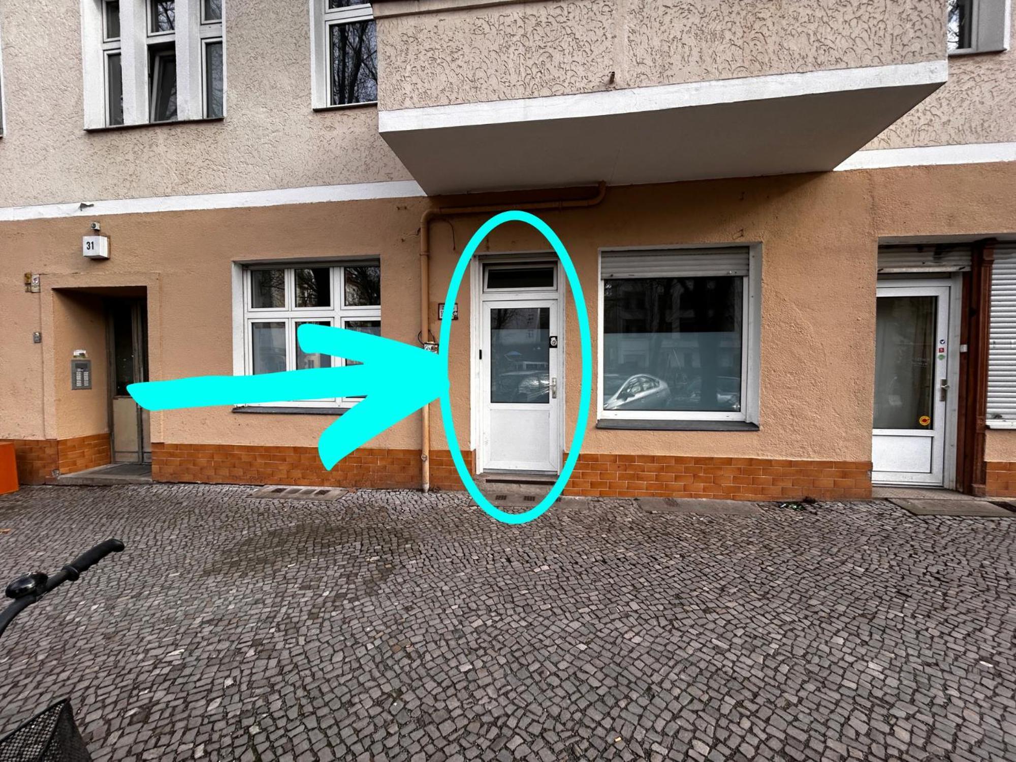 Massagesessel, King-Sized Bed, Billardtisch, 2 Couches Apartment Berlin Exterior foto